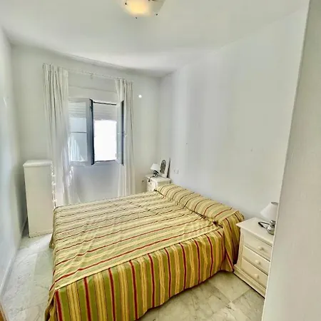 Marbella,apartament 2 Bedroon,parking ,pool, Sea View,golden Mile *