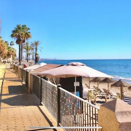 Marbella,apartament 2 Bedroon,parking ,pool, Sea View,golden Mile 马尔韦利亚